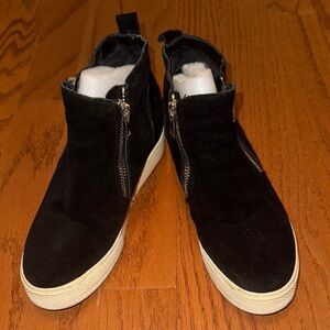 Steve Madden. Black Suede High-Top Sneakers